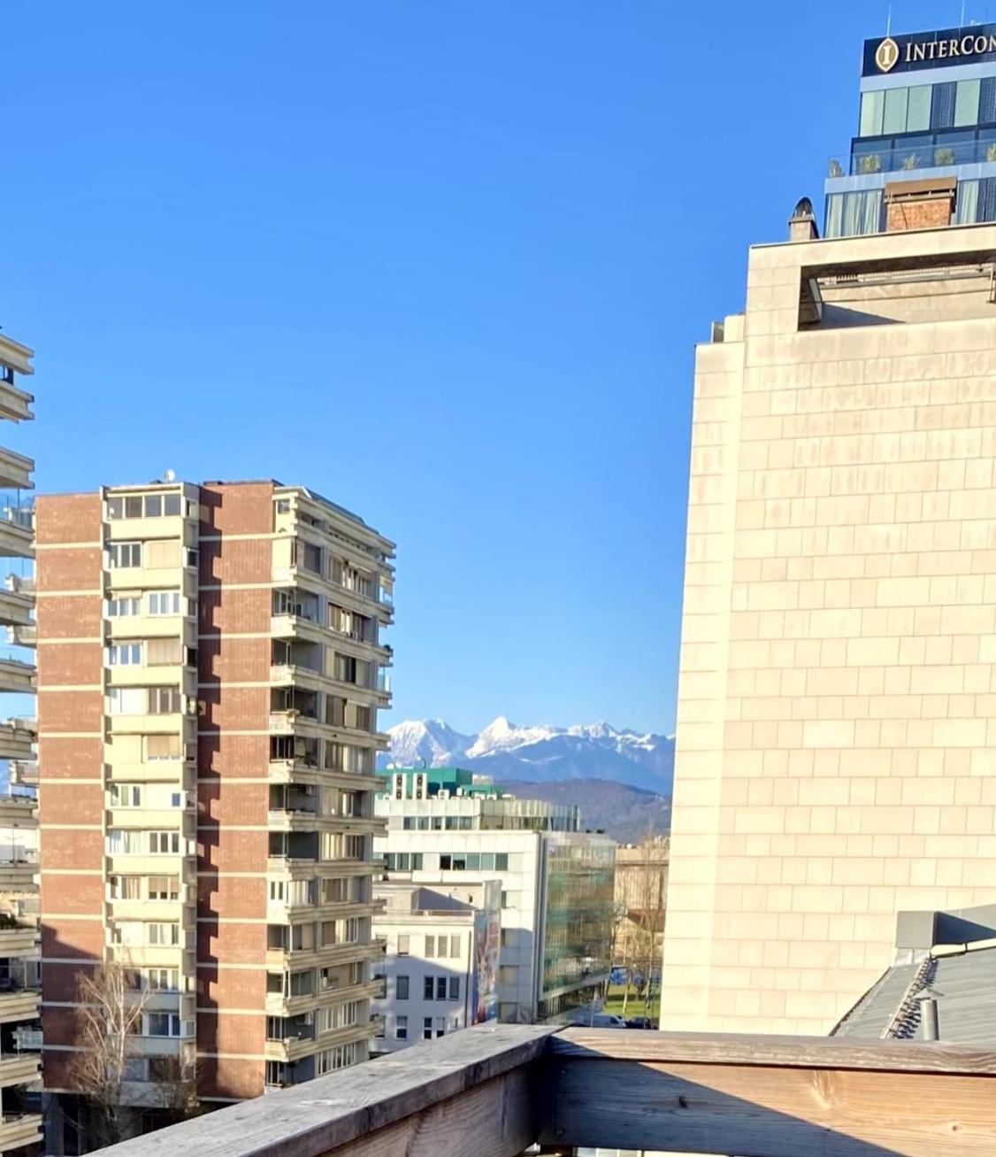 Апартаменты Little Plaza Duplex Любляна Экстерьер фото